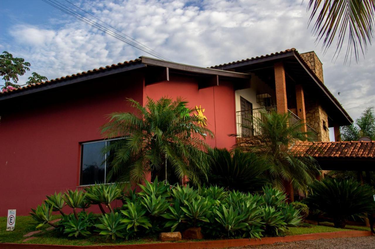 Fazenda-pousada Tropical Vereda Farm stay